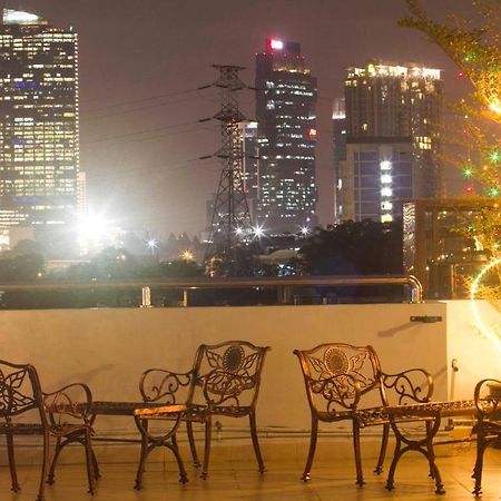 House Of Arsonia Tulip Hotel Jakarta Exterior photo